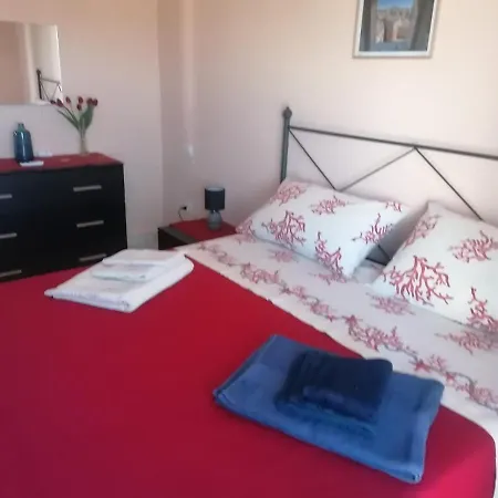 La Playa Di Ponente Lägenhet *