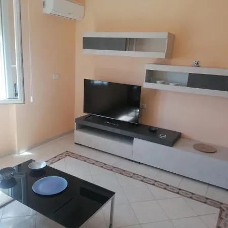 La Playa Di Ponente *