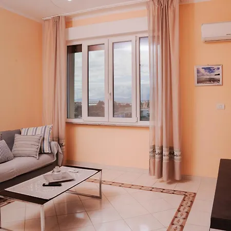 La Playa Di Ponente *