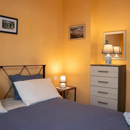 La Playa Di Ponente Lägenhet Cagliari