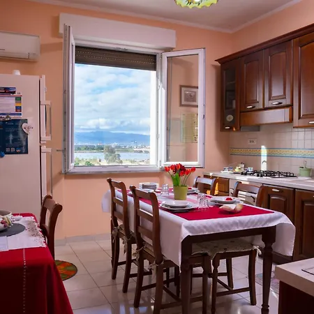 Lägenhet La Playa Di Ponente